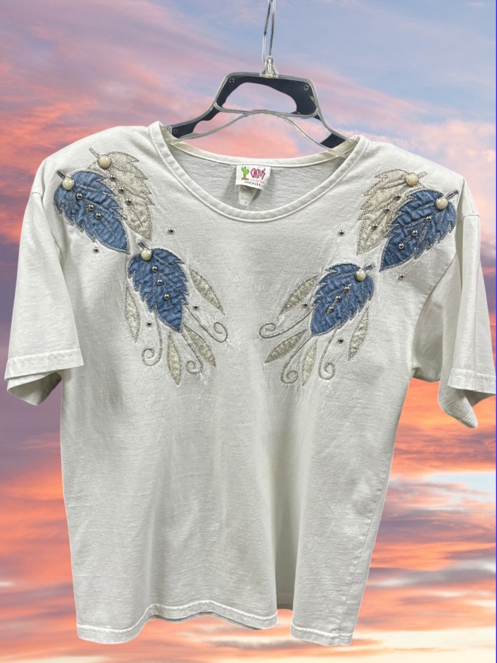 White Embellished Feather Leaf Top Shoulder Pads | Pearls Studs 90’s